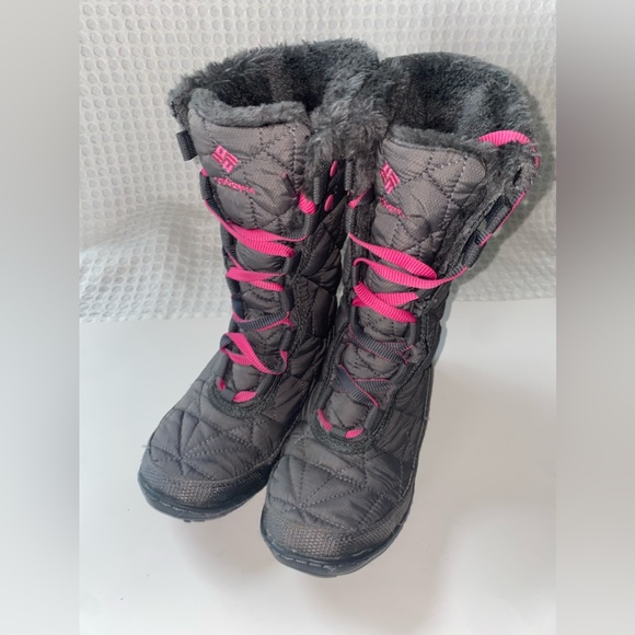 Columbia Other - Columbia Snow Boots Youth Size 1 (Minx Mid II)
